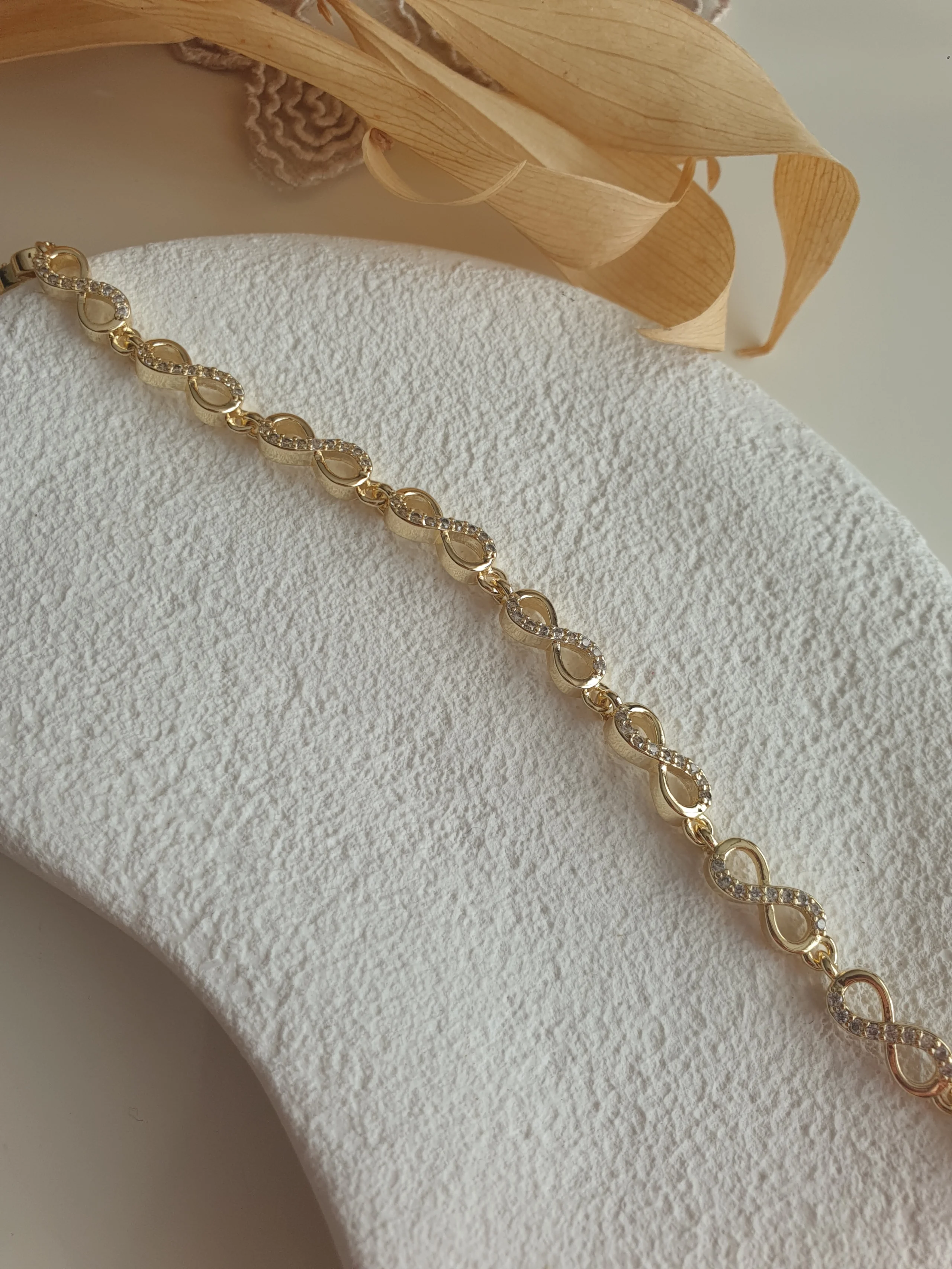 14K Sonsuzluk Bileklik