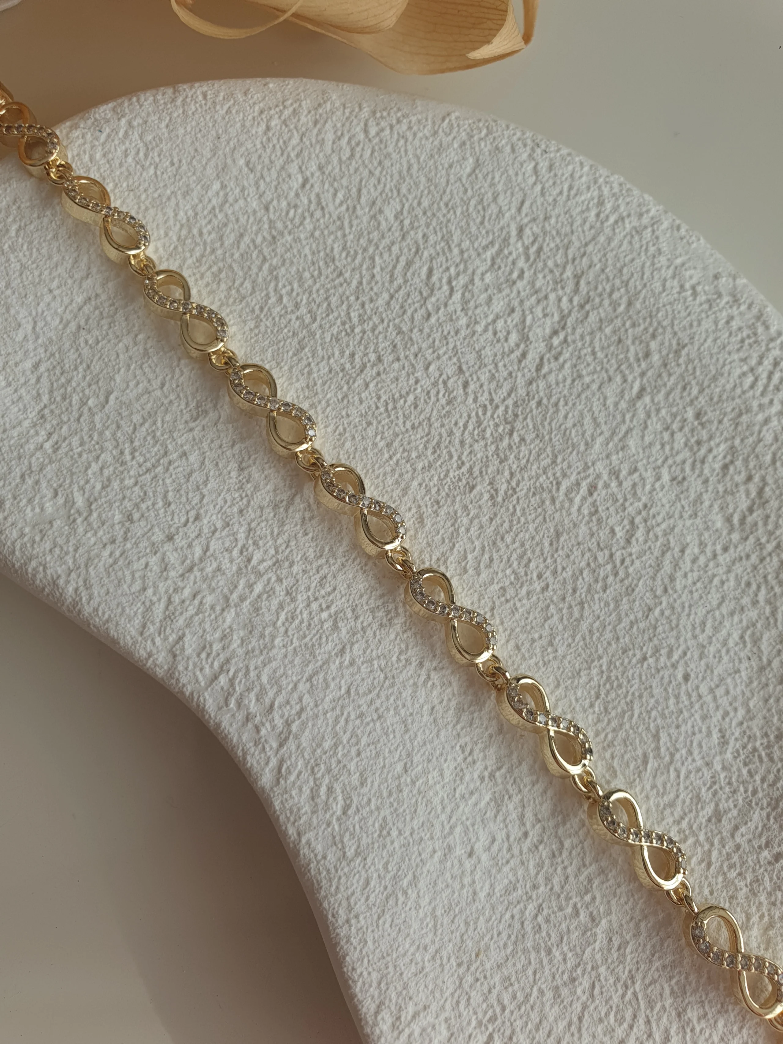 14K Sonsuzluk Bileklik