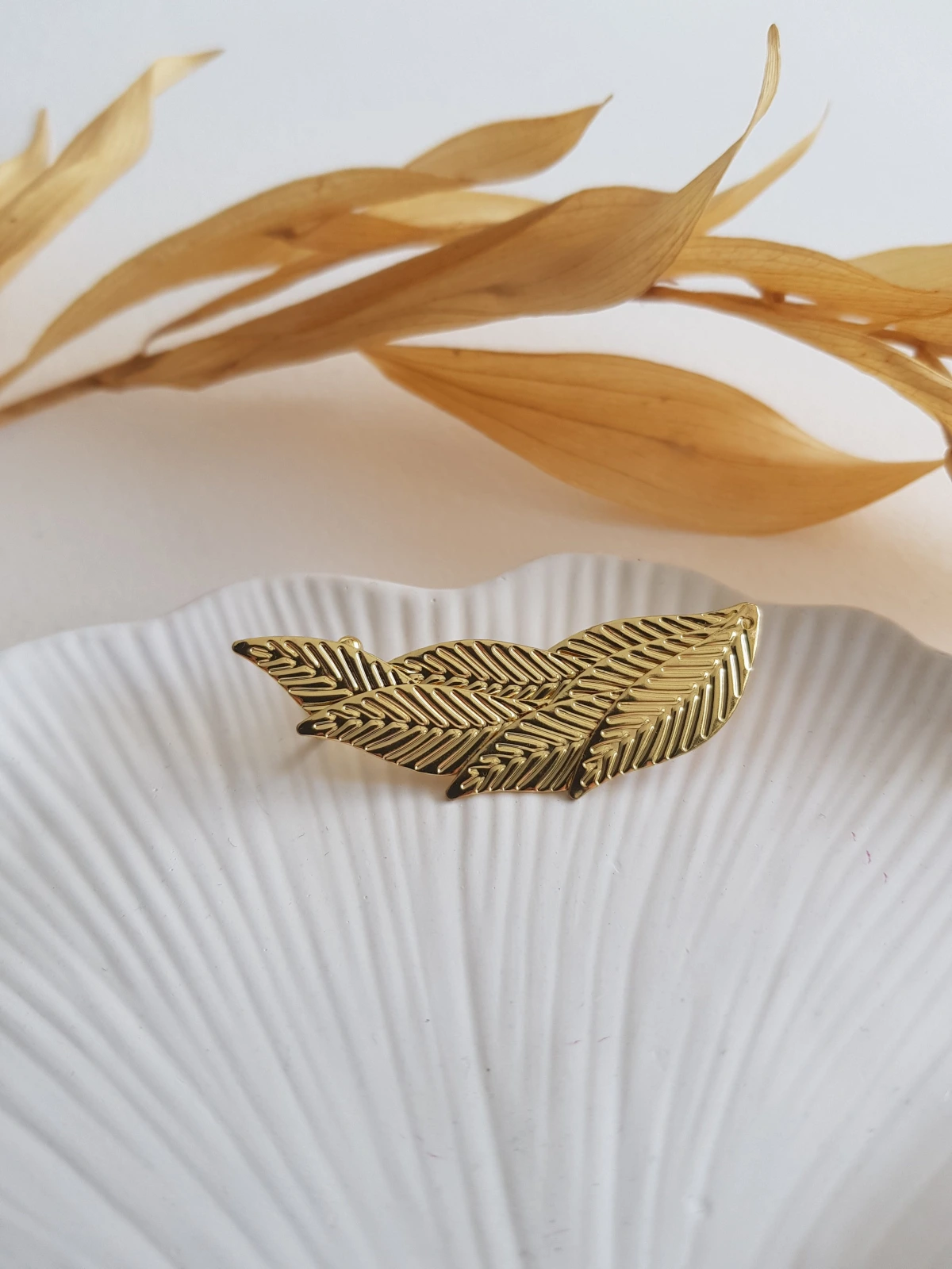 JOC Gold Yaprak Model Earcuff