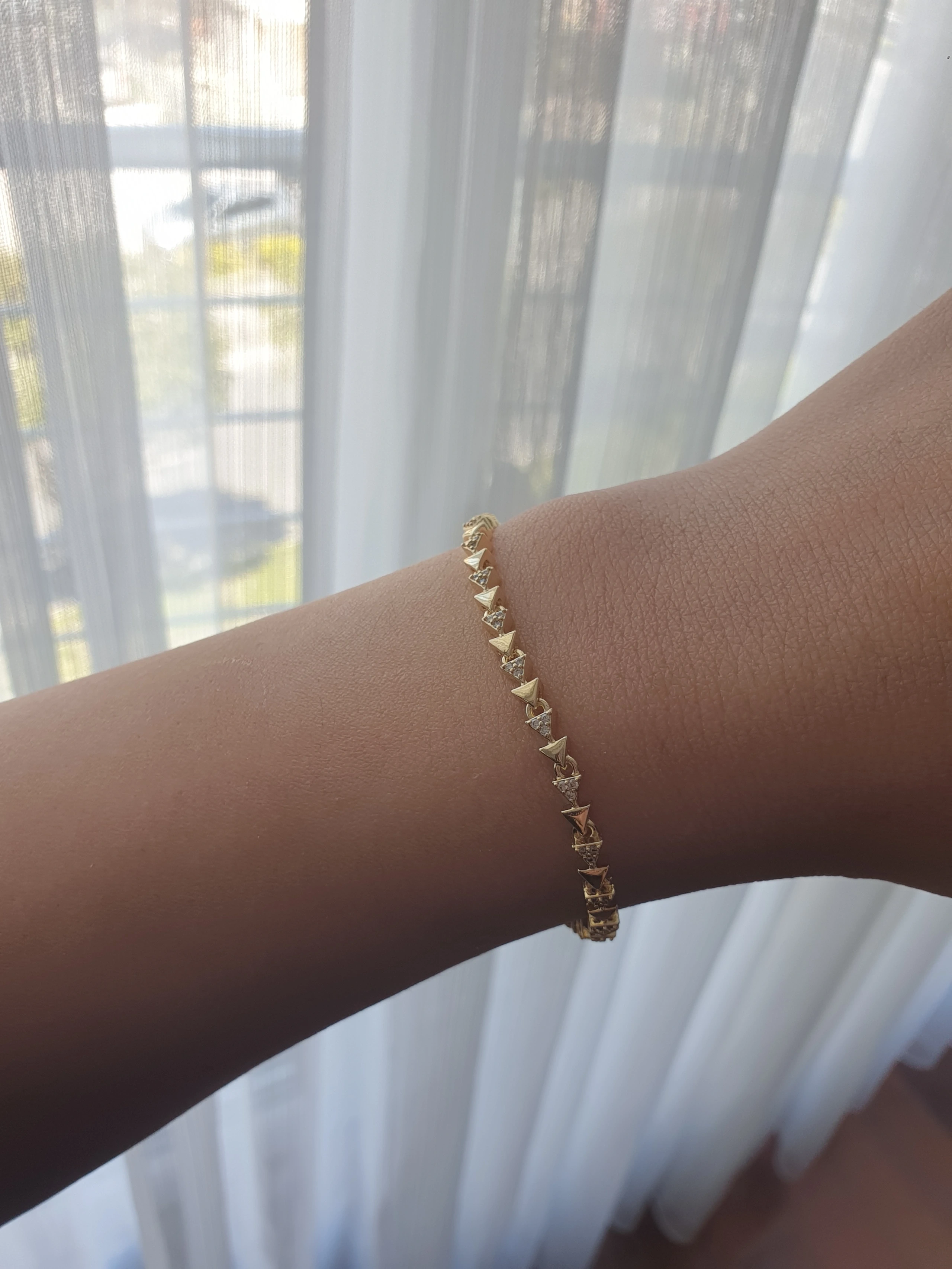 14K Mini Sıra Üçgen Bileklik
