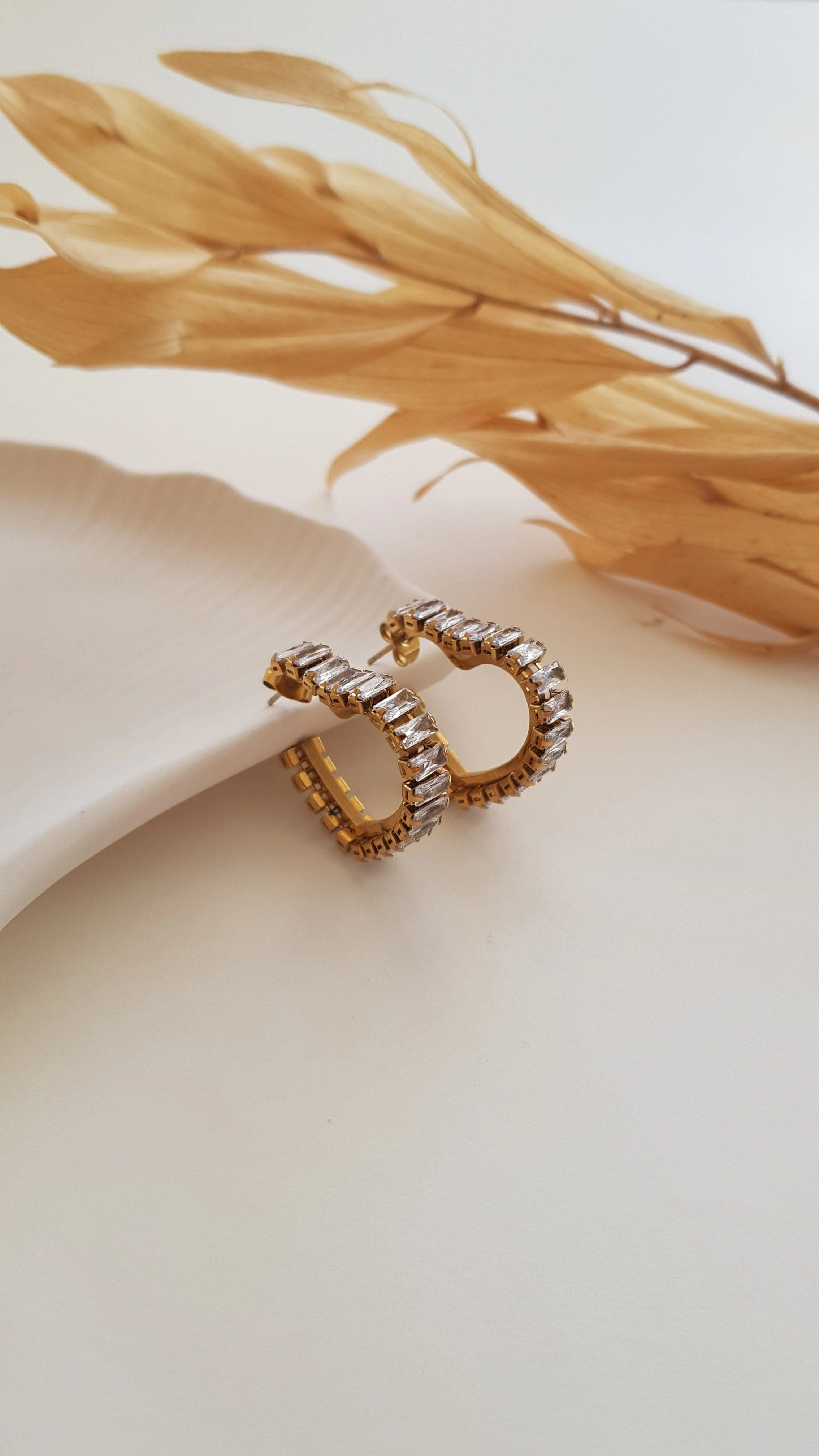 JOC Baget Gold Kalp Çelik Küpe