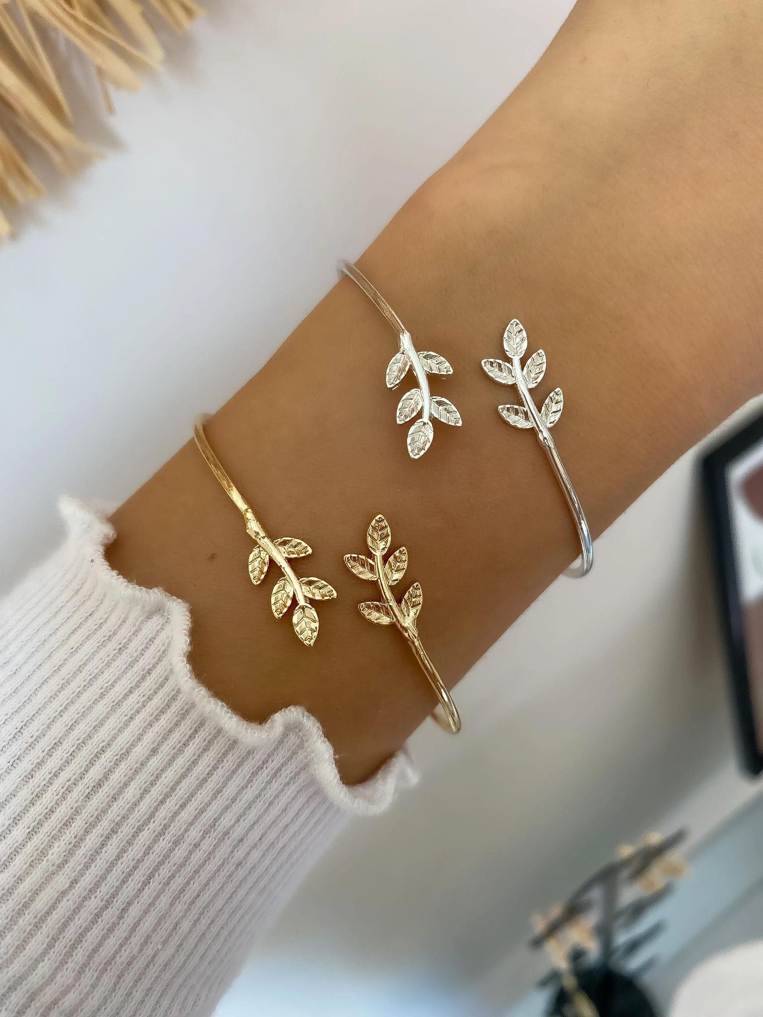 JOC Silver Yaprak İnce Kelepçe