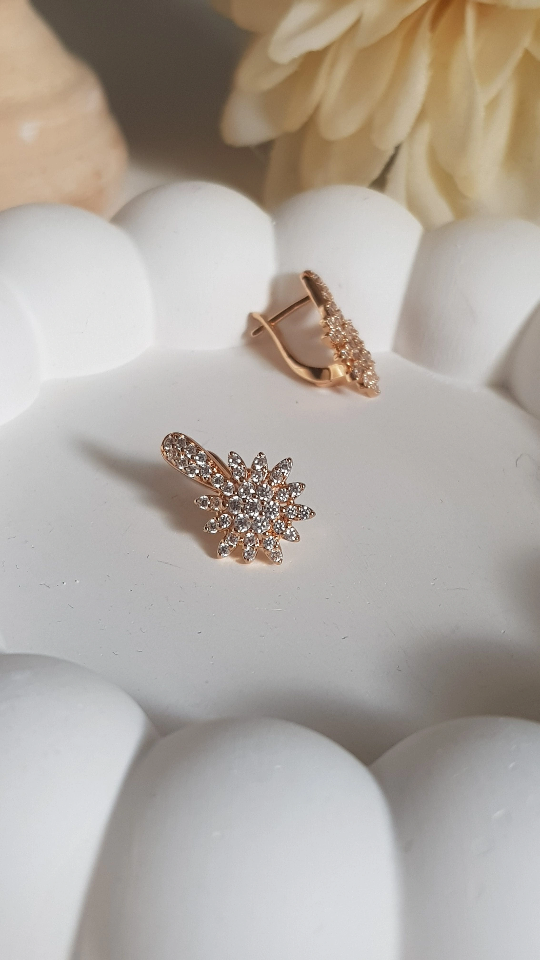 JOC Taşlı Gold Xuping Küpe