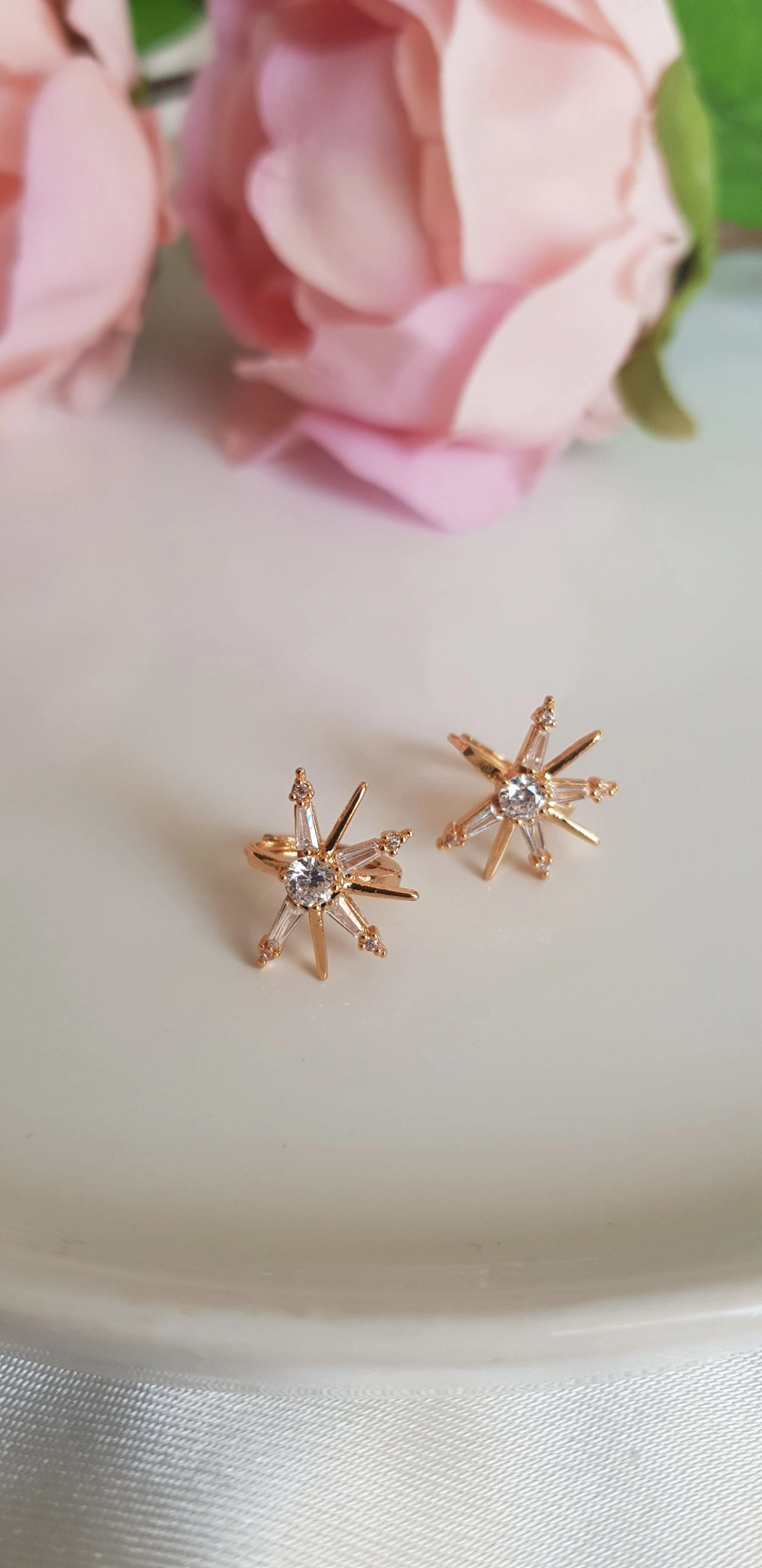 JOC Gold Yıldız Xuping Küpe