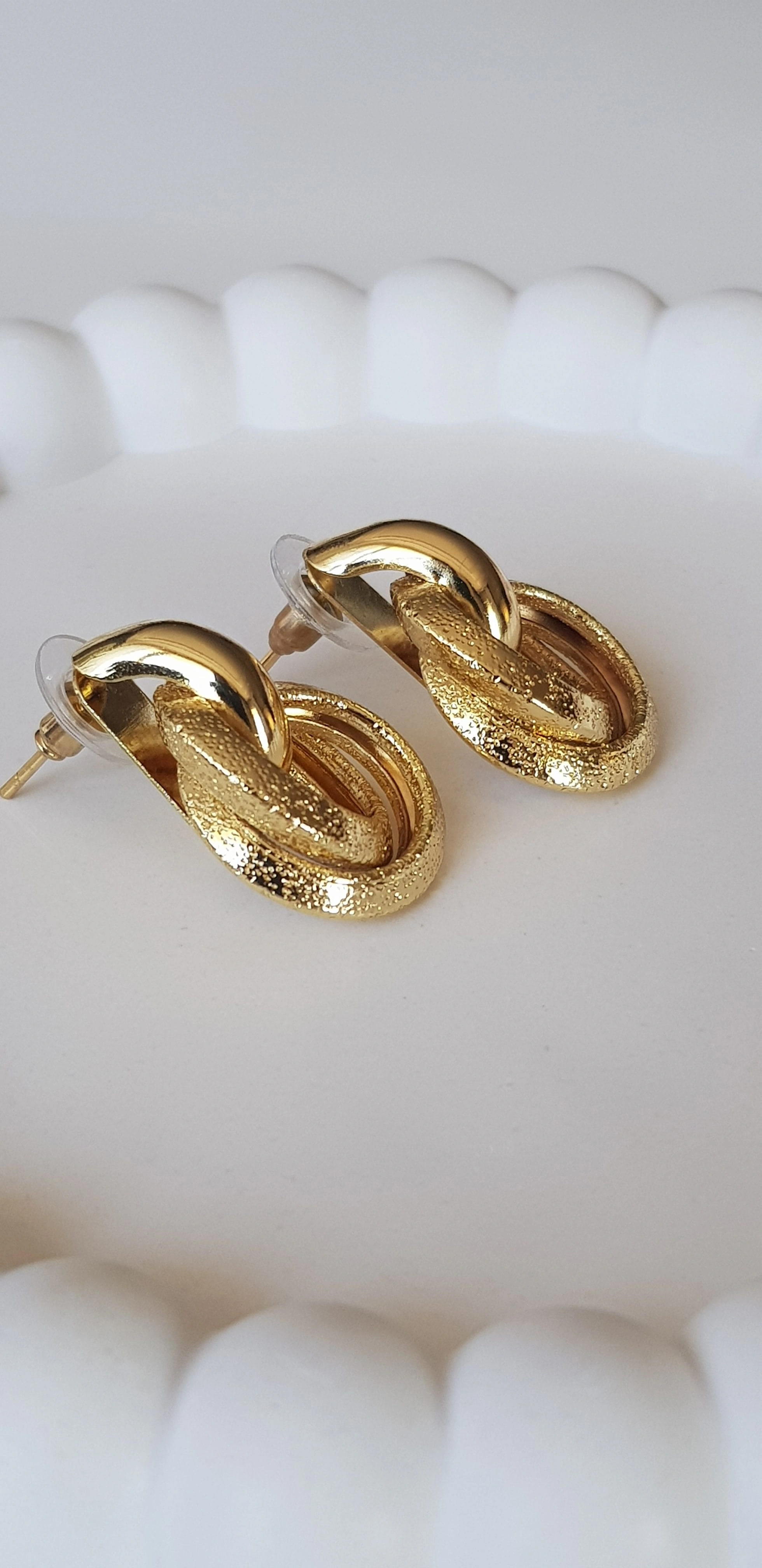 JOC Gold Küçük İçten Geçme Vip Küpe