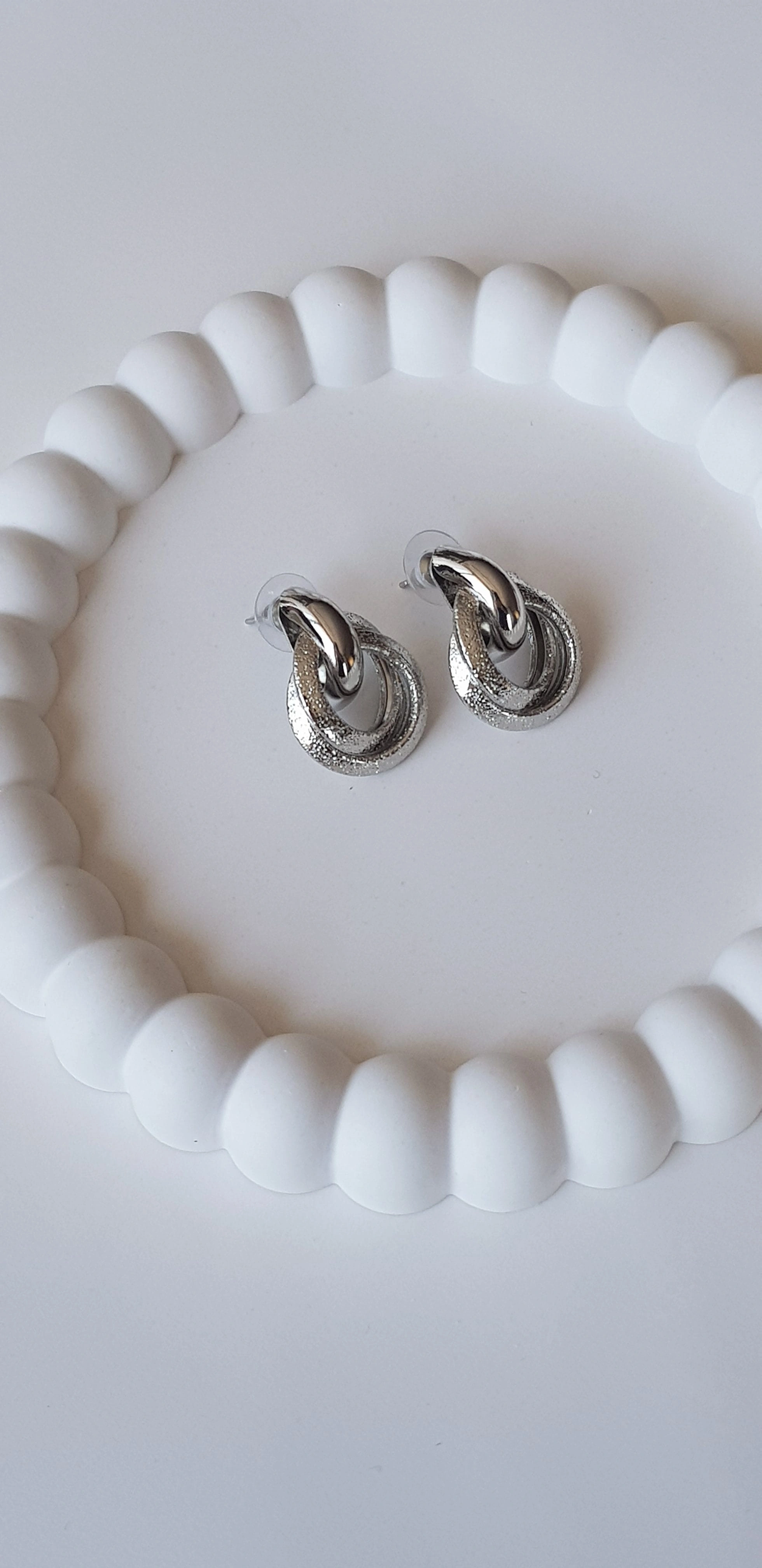 JOC Silver Küçük İçten geçme Vip Küpe