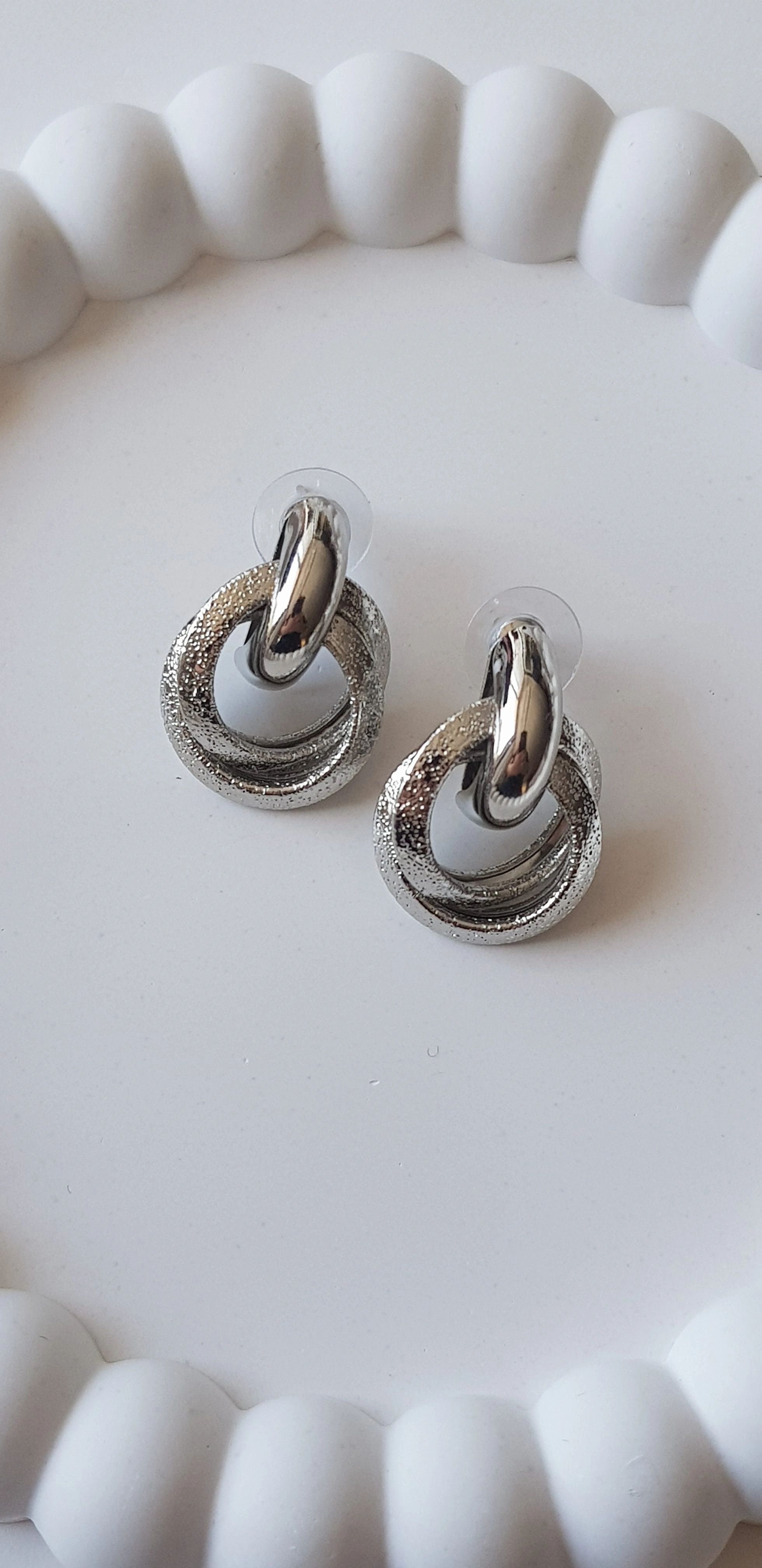 JOC Silver Küçük İçten geçme Vip Küpe