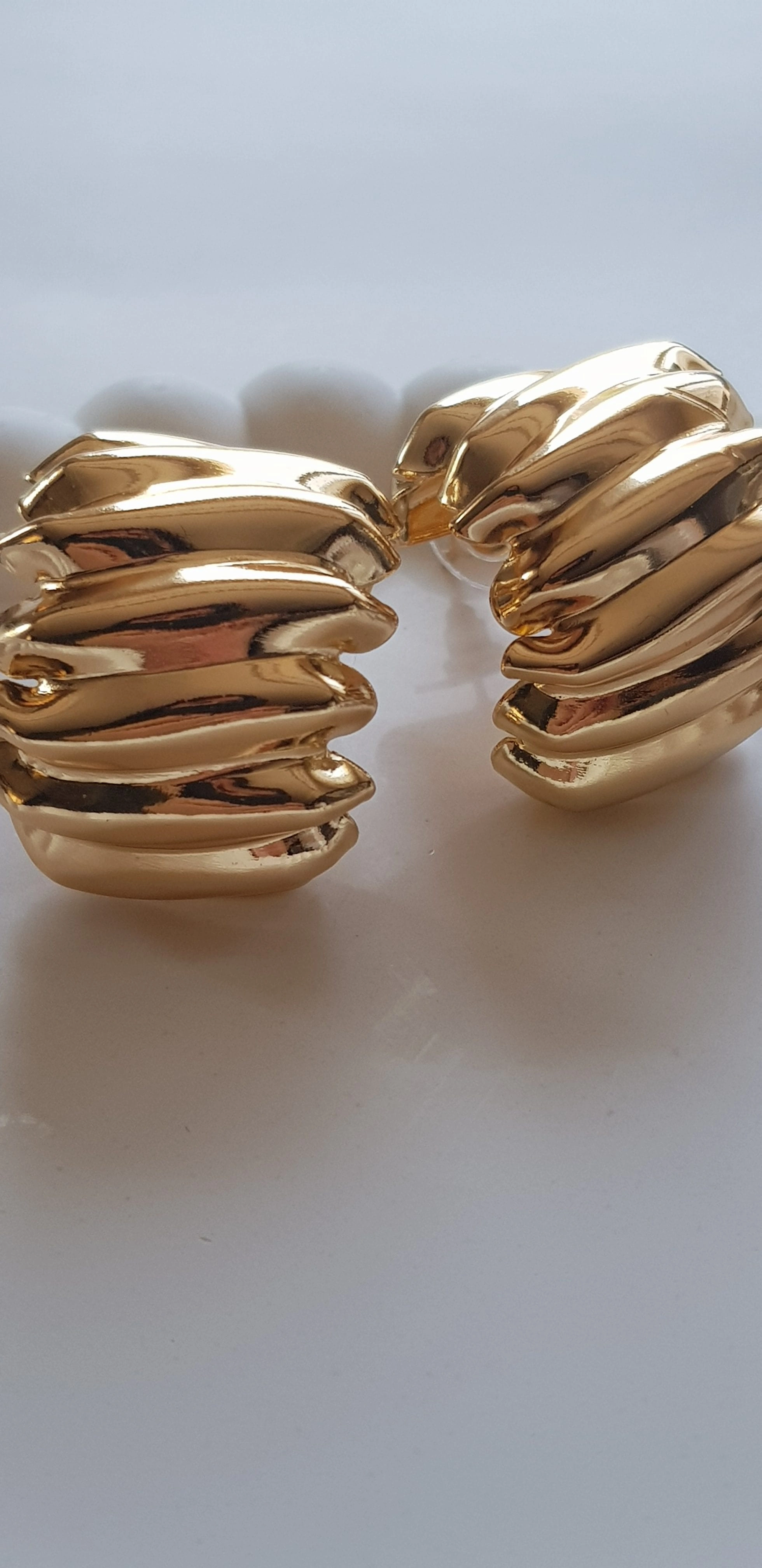 JOC Gold Tırtıklı Büyük Halka Vip Küpe