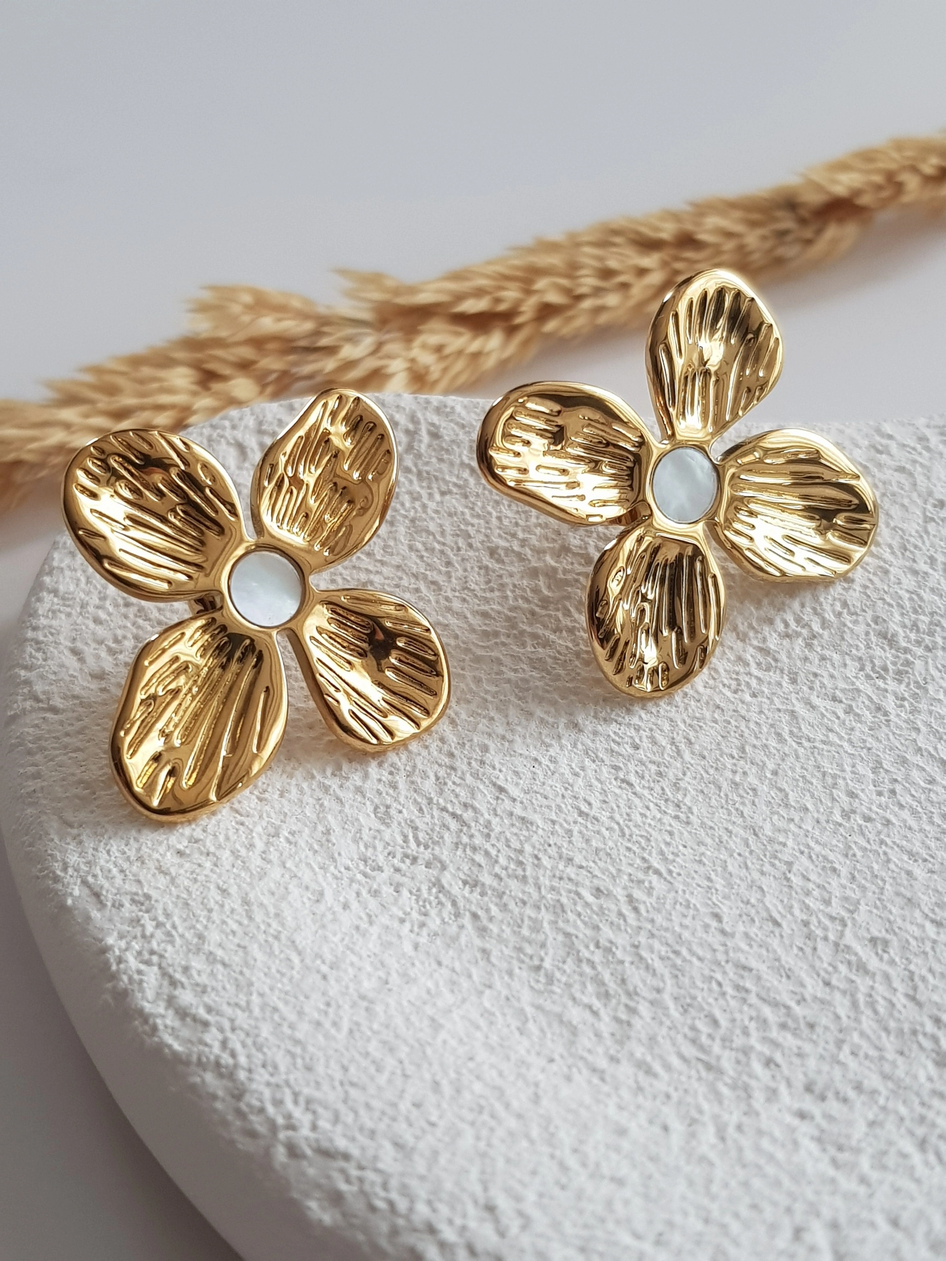 JOC Gold Çiçek Çelik Küpe