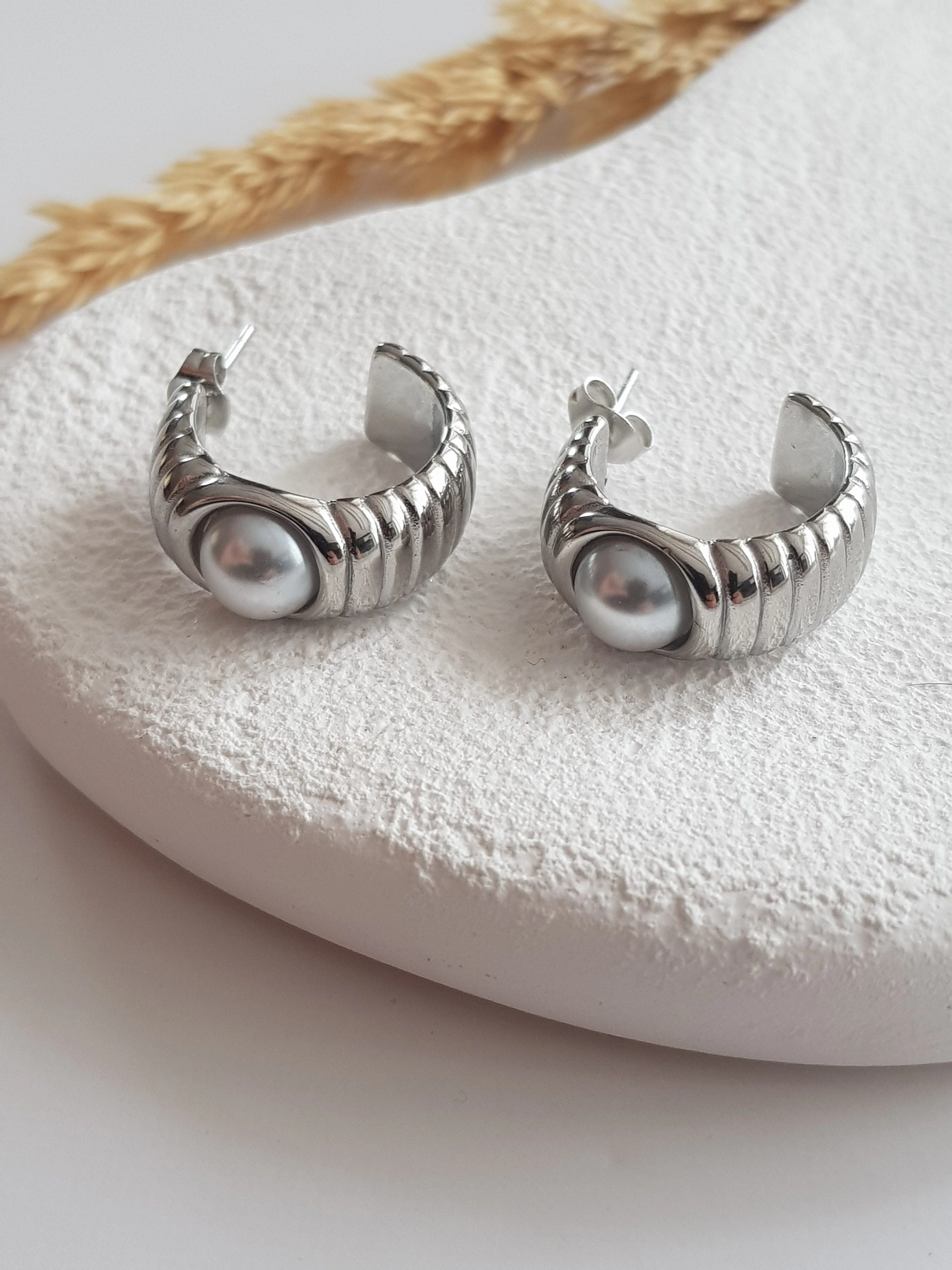 JOC Silver Halka İncili Çelik Küpe