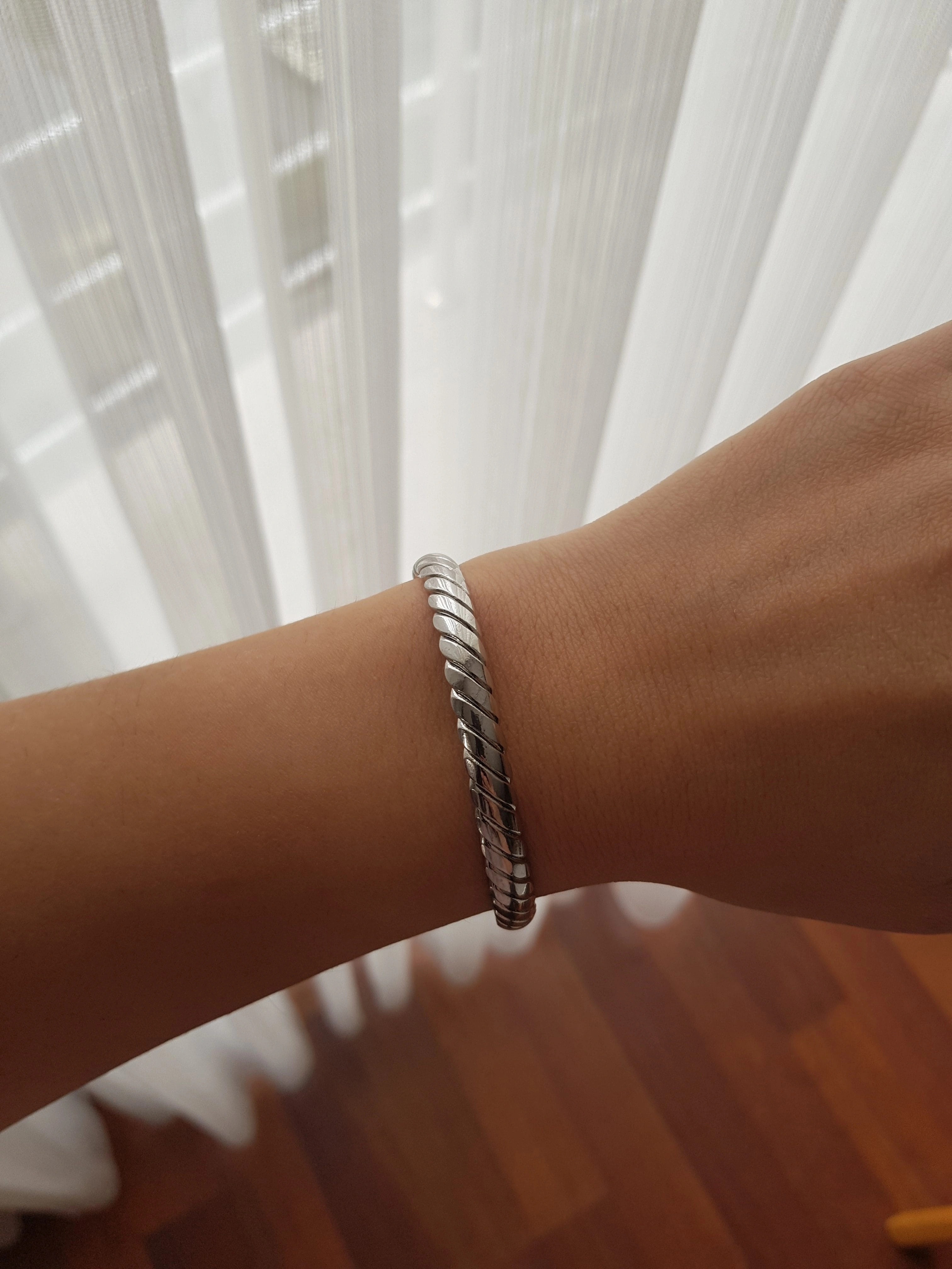 Silver Burgu Ayarlanabilir Kelepçe