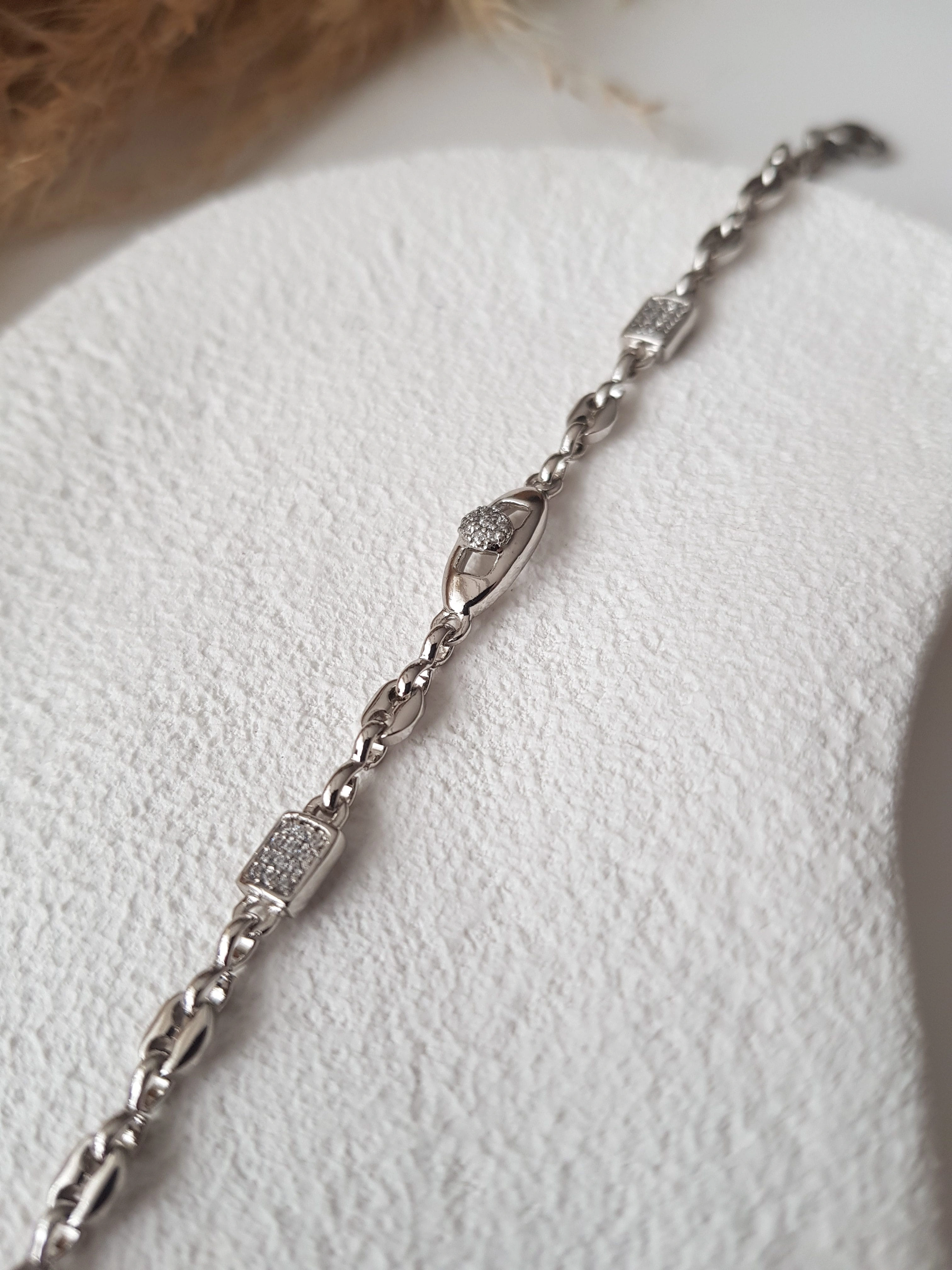 JOC Silver Susan Bracelet