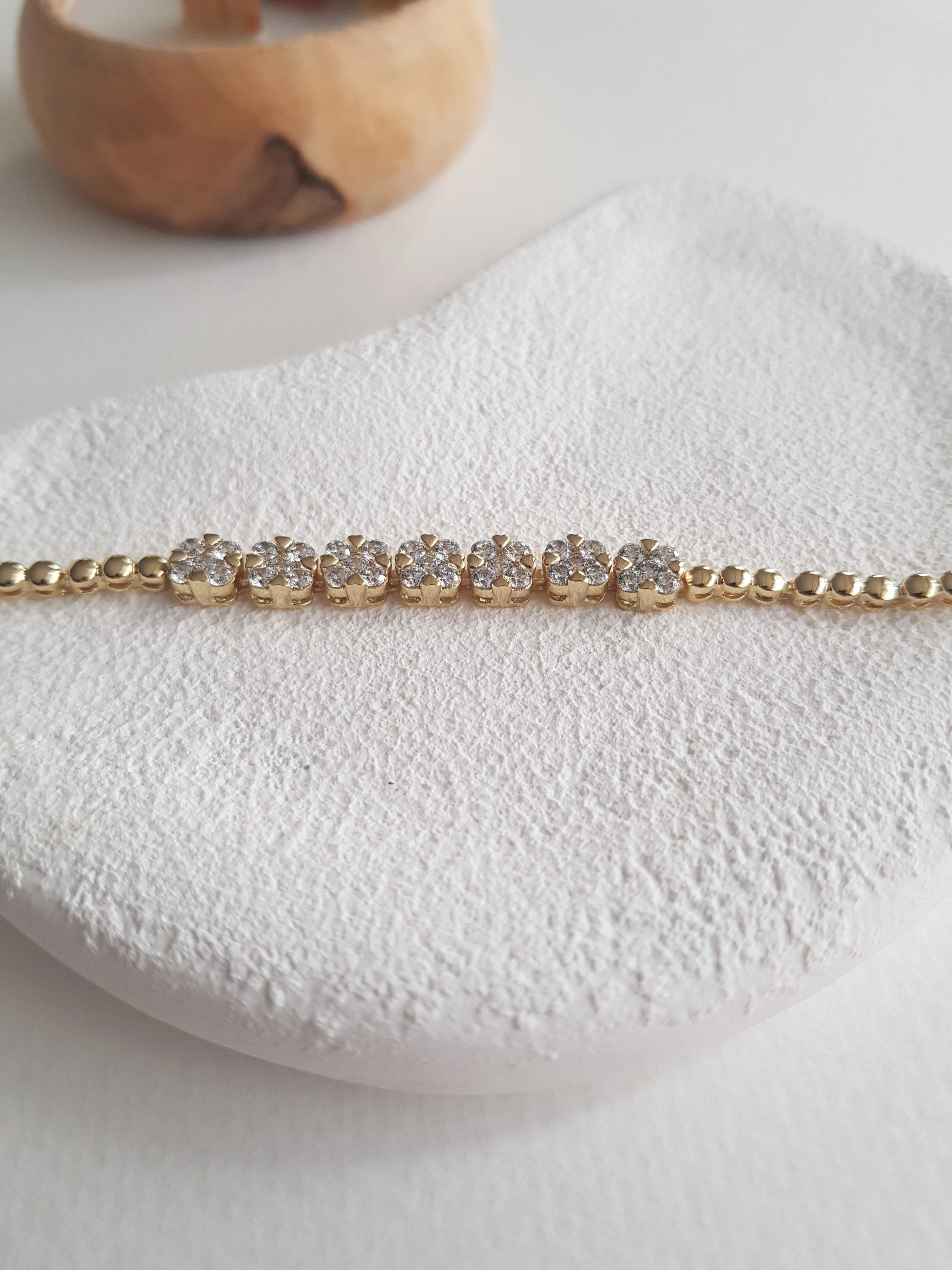 JOC Gold Betty Bracelet