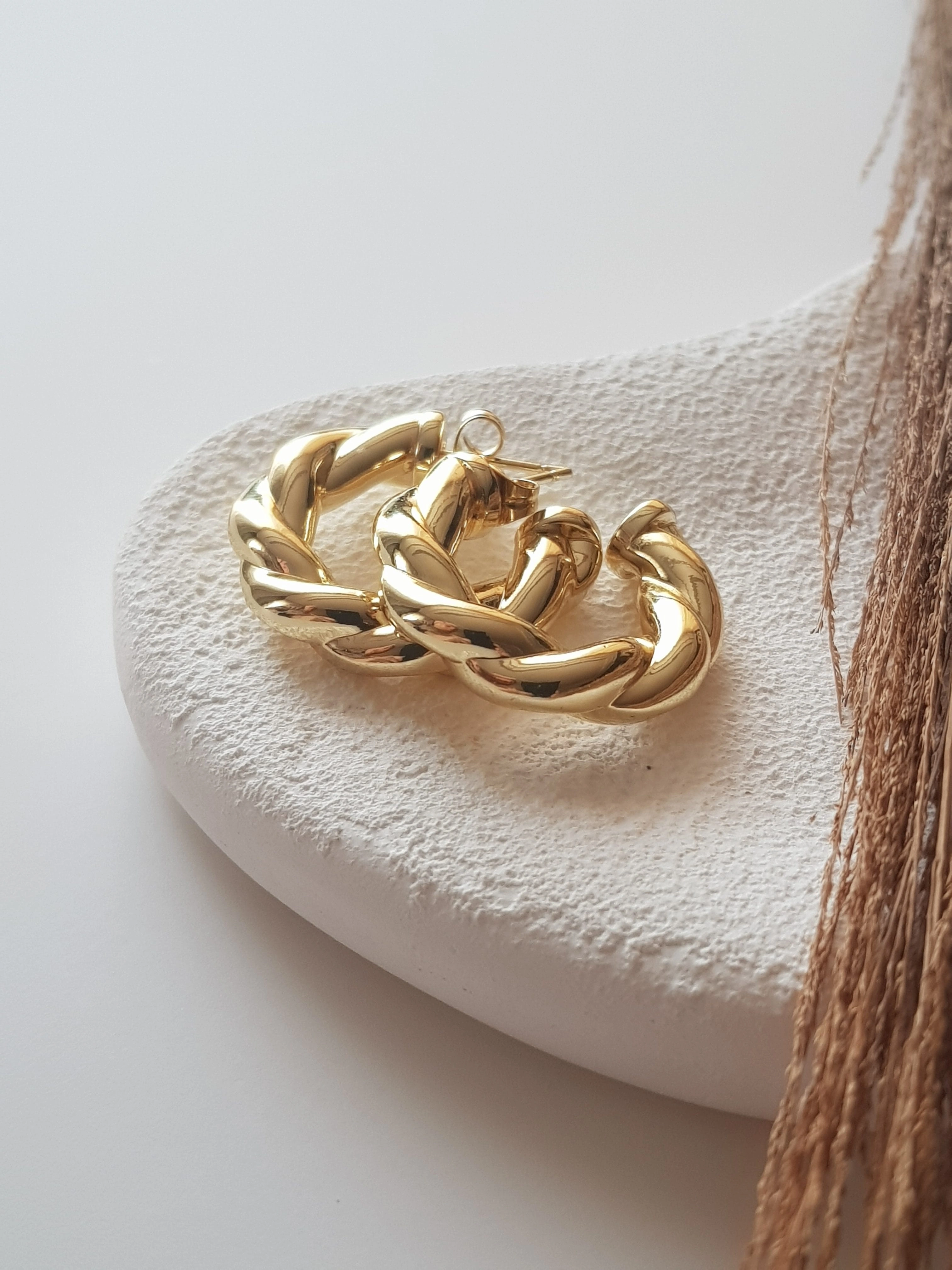 JOC Gold Halka Burgu Küpe 14K