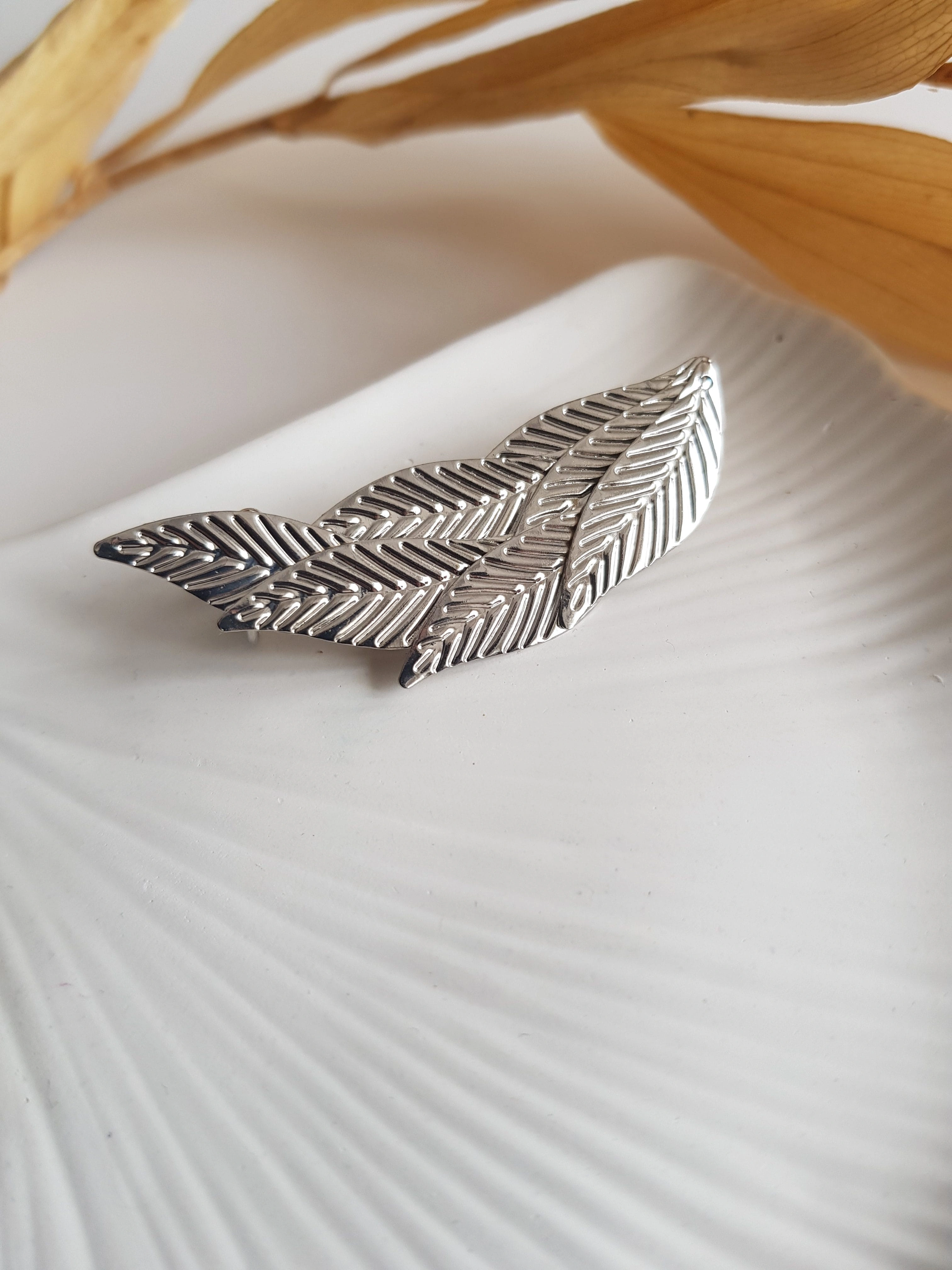 JOC Silver Yaprak Model Earcuff